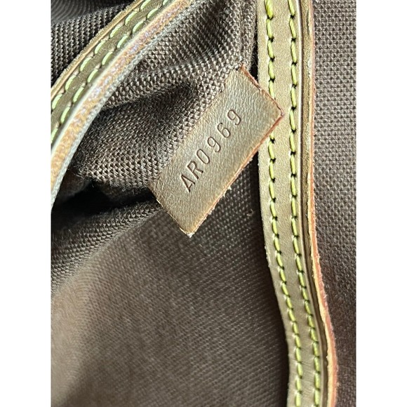 Authentic Louis Vuitton Alma - Picture 11 of 13